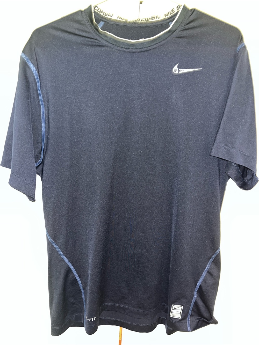 Worn Nike Pro Combat Dark Navy Blue mens “fitted” stretch compression SS T shirt
